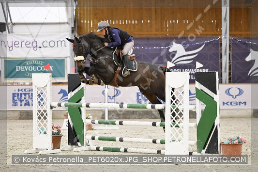 A kép az eredeti csökkentett reprezentációja