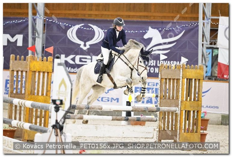 A kép az eredeti csökkentett reprezentációja