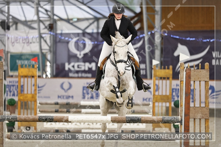 A kép az eredeti csökkentett reprezentációja