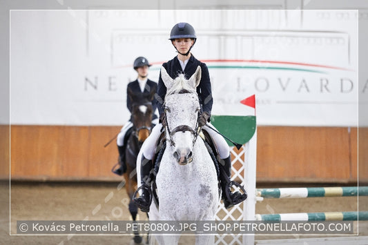 A kép az eredeti csökkentett reprezentációja