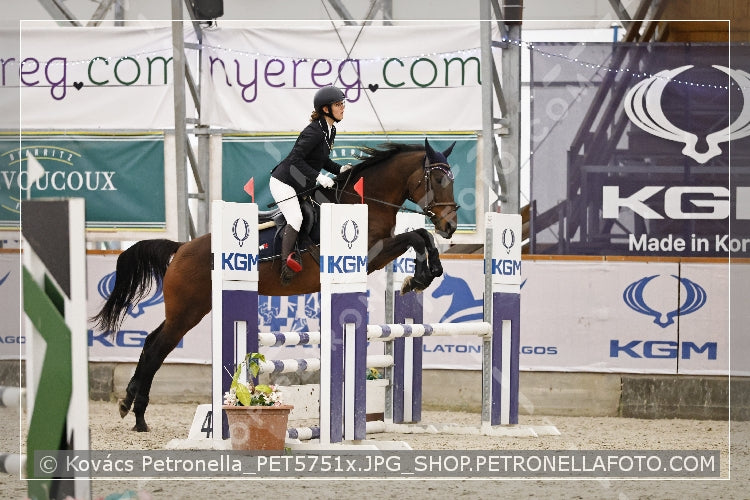 A kép az eredeti csökkentett reprezentációja