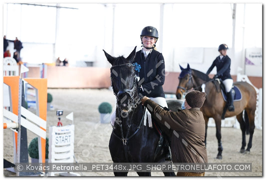 A kép az eredeti csökkentett reprezentációja