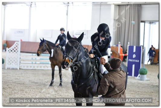 A kép az eredeti csökkentett reprezentációja