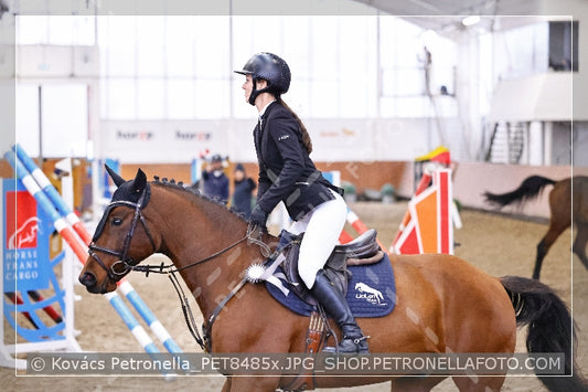 A kép az eredeti csökkentett reprezentációja