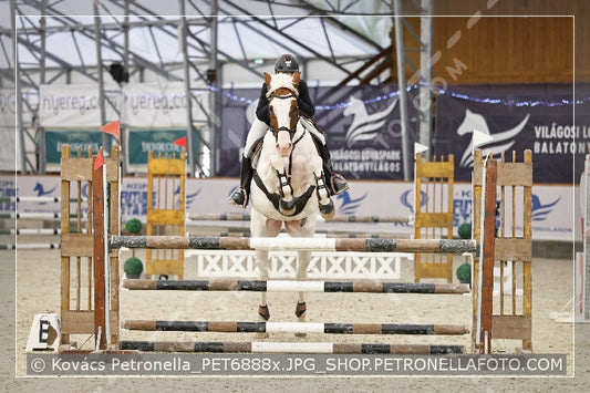 A kép az eredeti csökkentett reprezentációja