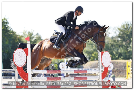 A kép az eredeti csökkentett reprezentációja