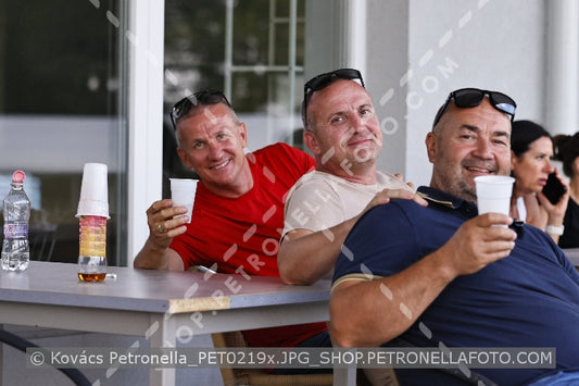 A kép az eredeti csökkentett reprezentációja