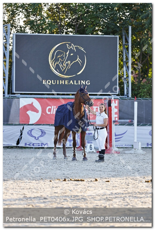 A kép az eredeti csökkentett reprezentációja