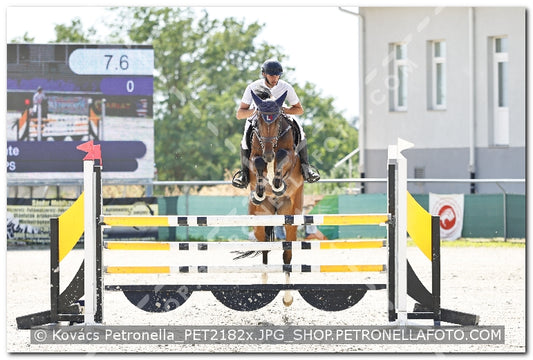 A kép az eredeti csökkentett reprezentációja