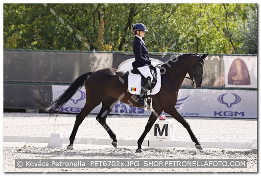 A kép az eredeti csökkentett reprezentációja