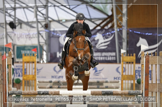 A kép az eredeti csökkentett reprezentációja
