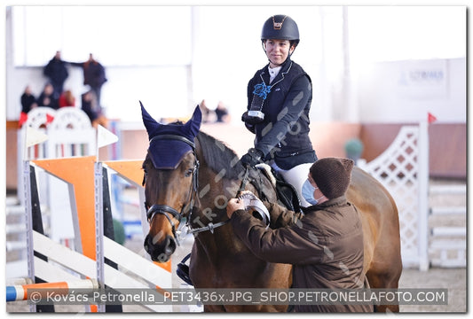A kép az eredeti csökkentett reprezentációja