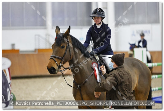 A kép az eredeti csökkentett reprezentációja