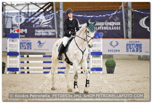 A kép az eredeti csökkentett reprezentációja