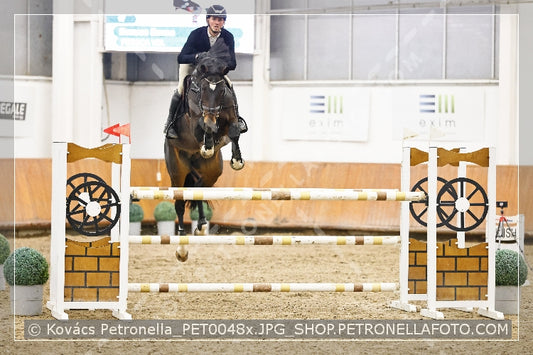 A kép az eredeti csökkentett reprezentációja