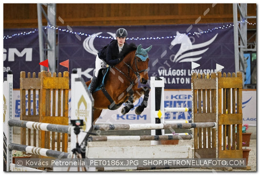 A kép az eredeti csökkentett reprezentációja