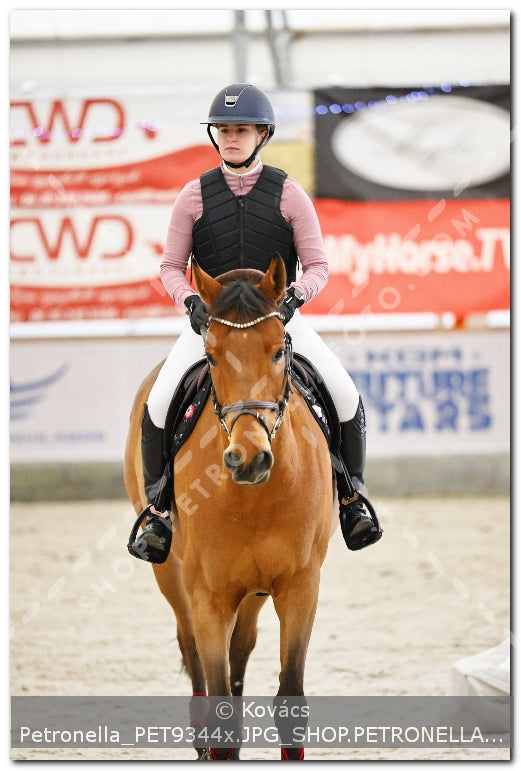 A kép az eredeti csökkentett reprezentációja