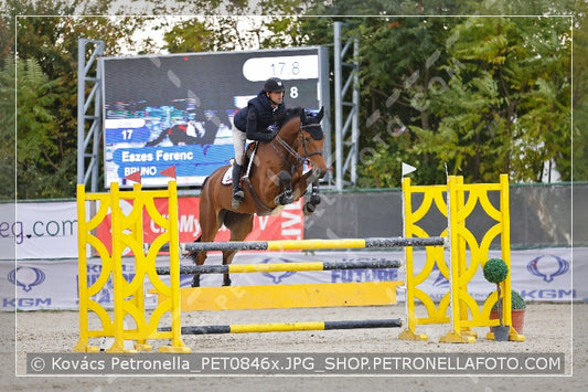 A kép az eredeti csökkentett reprezentációja