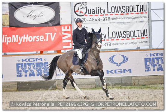 A kép az eredeti csökkentett reprezentációja