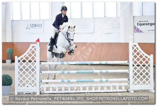 A kép az eredeti csökkentett reprezentációja
