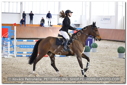 A kép az eredeti csökkentett reprezentációja
