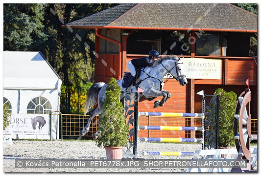 A kép az eredeti csökkentett reprezentációja