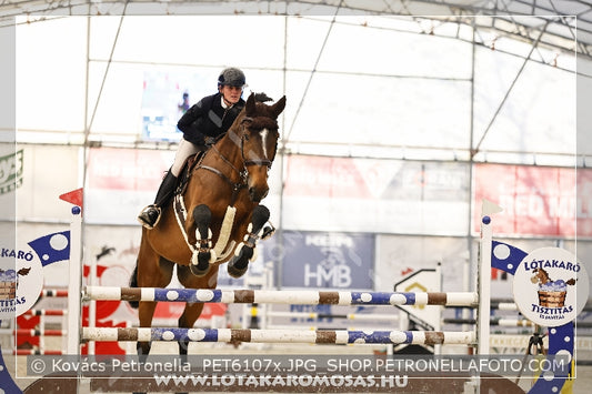 A kép az eredeti csökkentett reprezentációja