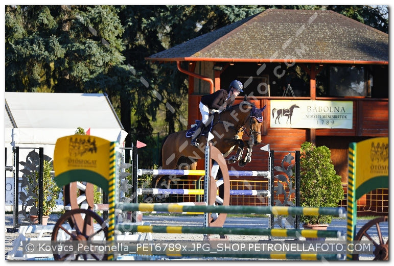 A kép az eredeti csökkentett reprezentációja