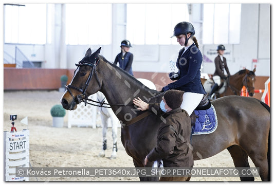A kép az eredeti csökkentett reprezentációja