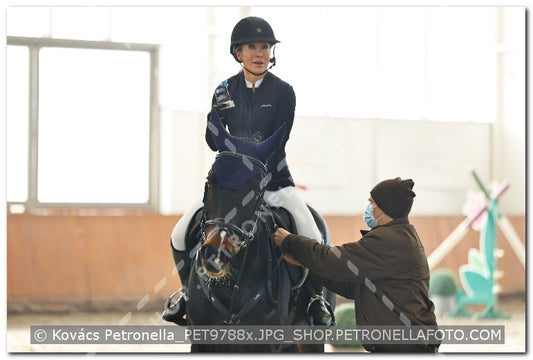 A kép az eredeti csökkentett reprezentációja