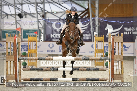 A kép az eredeti csökkentett reprezentációja