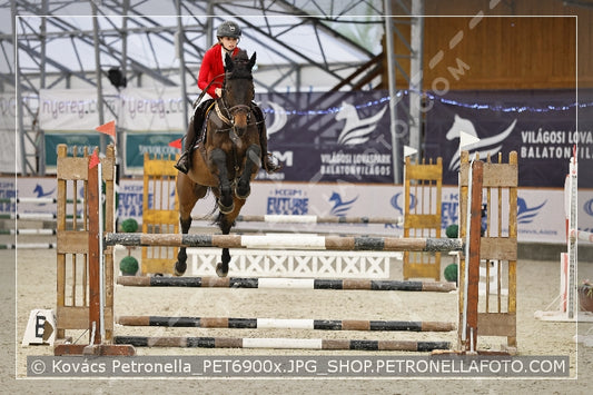 A kép az eredeti csökkentett reprezentációja