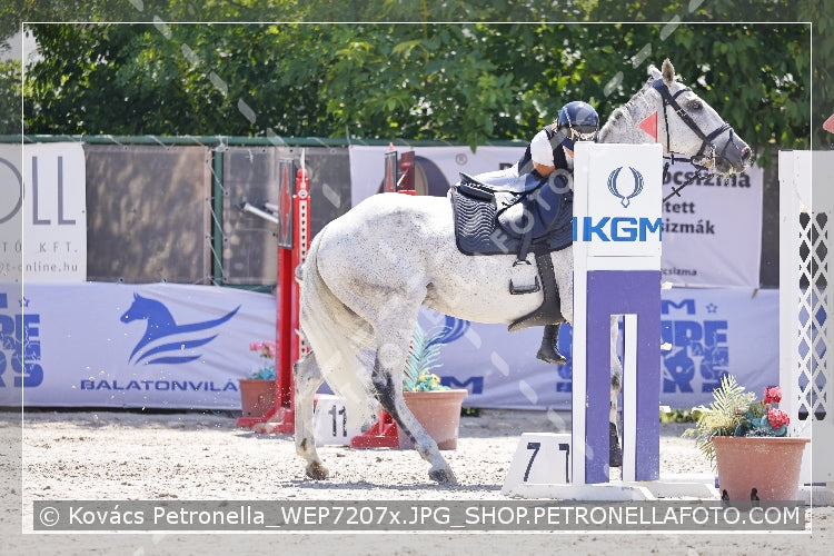 A kép az eredeti csökkentett reprezentációja