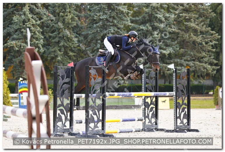A kép az eredeti csökkentett reprezentációja