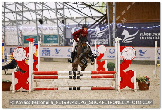 A kép az eredeti csökkentett reprezentációja