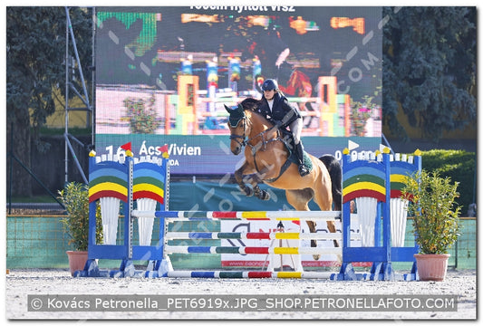 A kép az eredeti csökkentett reprezentációja