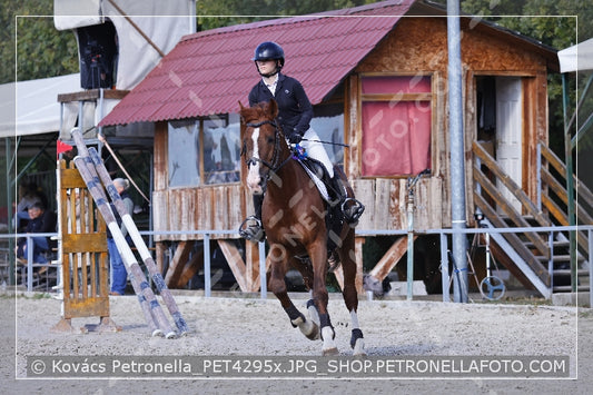 A kép az eredeti csökkentett reprezentációja