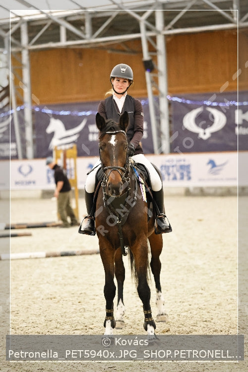 A kép az eredeti csökkentett reprezentációja