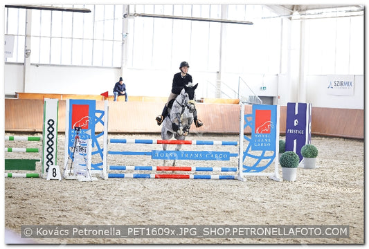 A kép az eredeti csökkentett reprezentációja