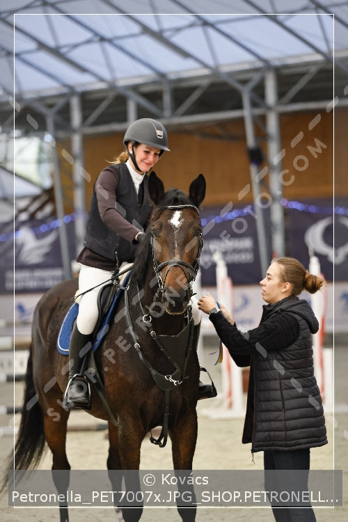 A kép az eredeti csökkentett reprezentációja