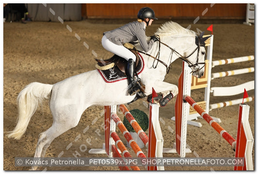 A kép az eredeti csökkentett reprezentációja