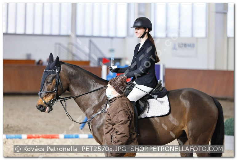 A kép az eredeti csökkentett reprezentációja