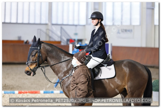 A kép az eredeti csökkentett reprezentációja