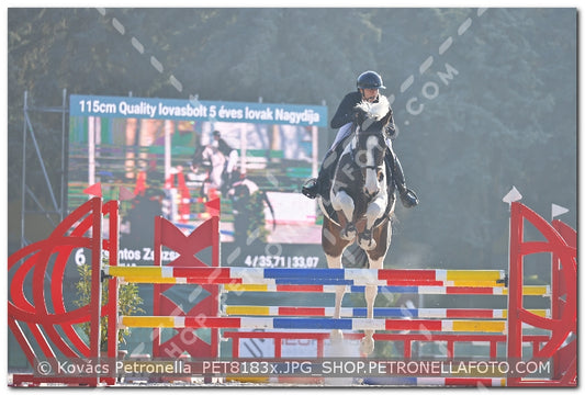 A kép az eredeti csökkentett reprezentációja