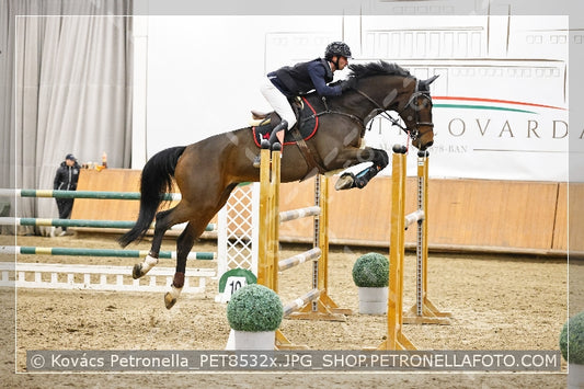 A kép az eredeti csökkentett reprezentációja