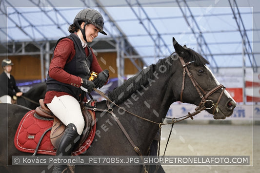 A kép az eredeti csökkentett reprezentációja