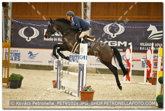 A kép az eredeti csökkentett reprezentációja