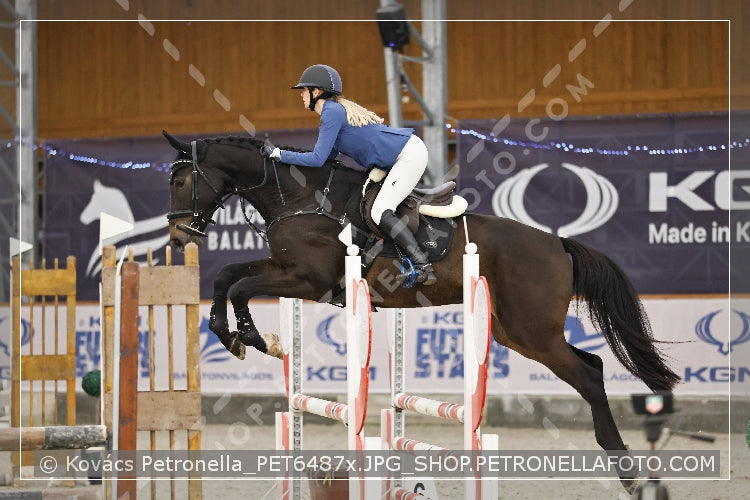 A kép az eredeti csökkentett reprezentációja