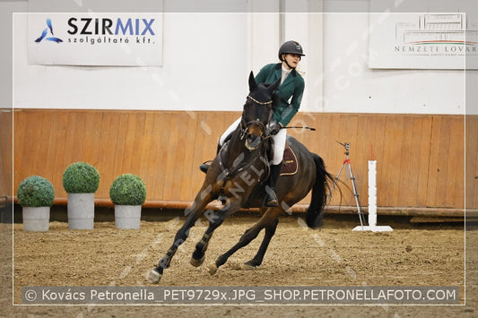 A kép az eredeti csökkentett reprezentációja