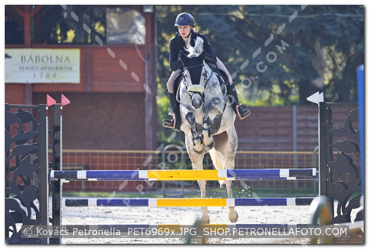 A kép az eredeti csökkentett reprezentációja